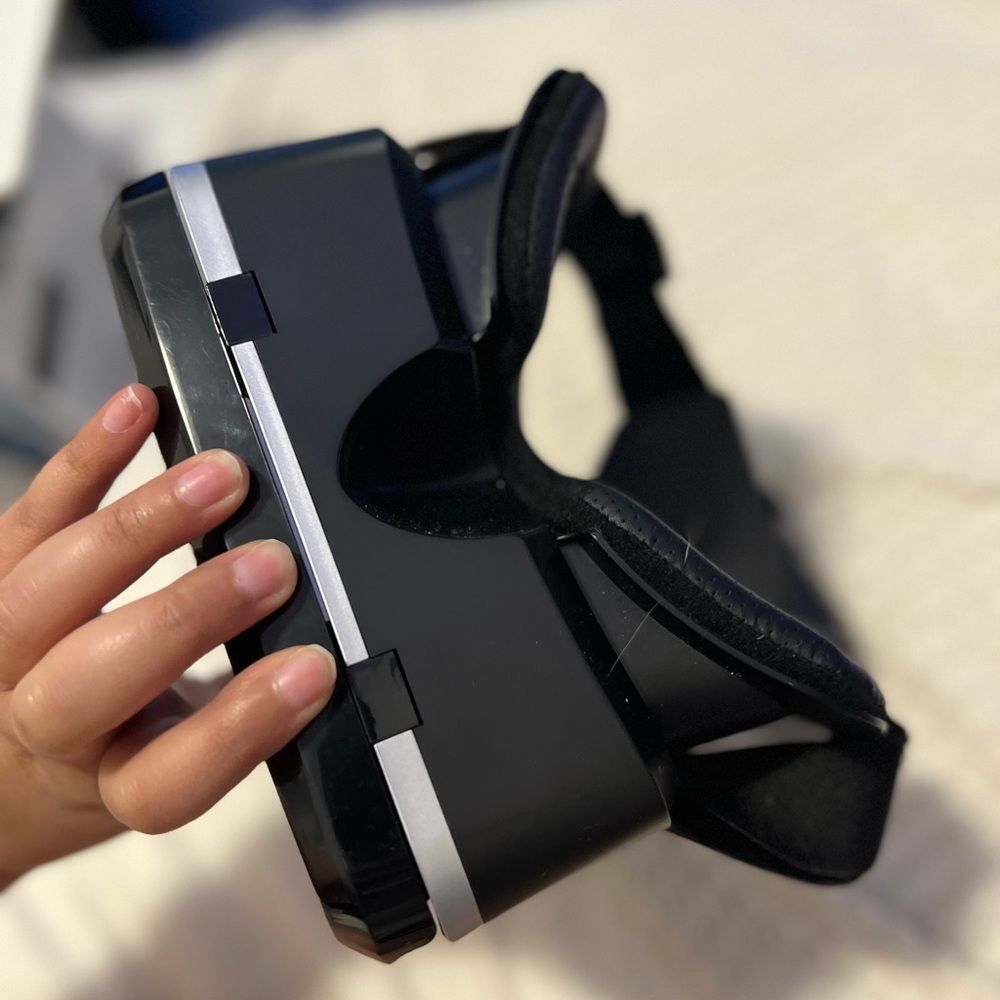 VR headset - Picture 4 of 7